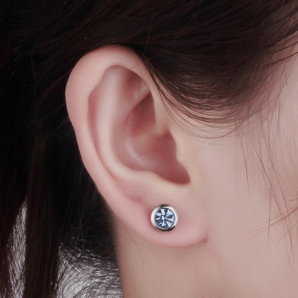 12_2Simple Love Earrings