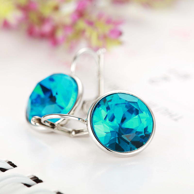 64Moon Light Earrings